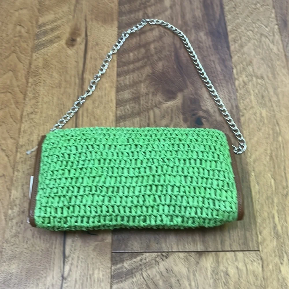 NWT Straw Studios Woman’s Green Shoulder Bag